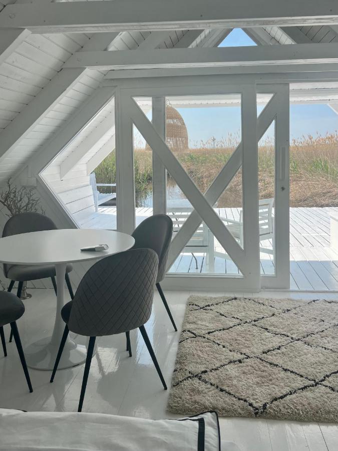 Seehuette Neusiedlersee - Strandhaus, Elektroboot Inklusive ルスト エクステリア 写真